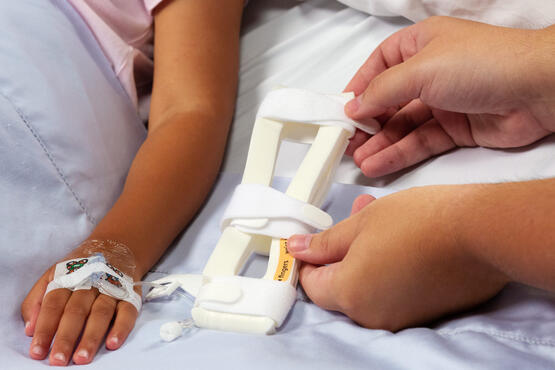 Education helps nurses feel confident with new I.V. House TLC Splint armboards